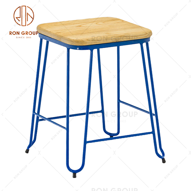 High Quality Cheap Modern Blue Metal Restaurant and Bar Stool with Wooden Seat 
