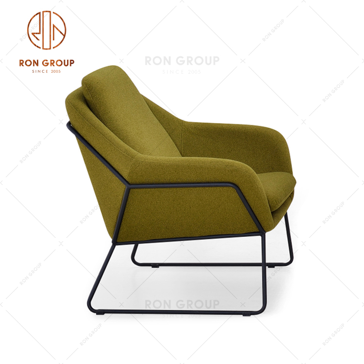 High-end simple design dining chair metal frame with soft cloth for the club cafe bar