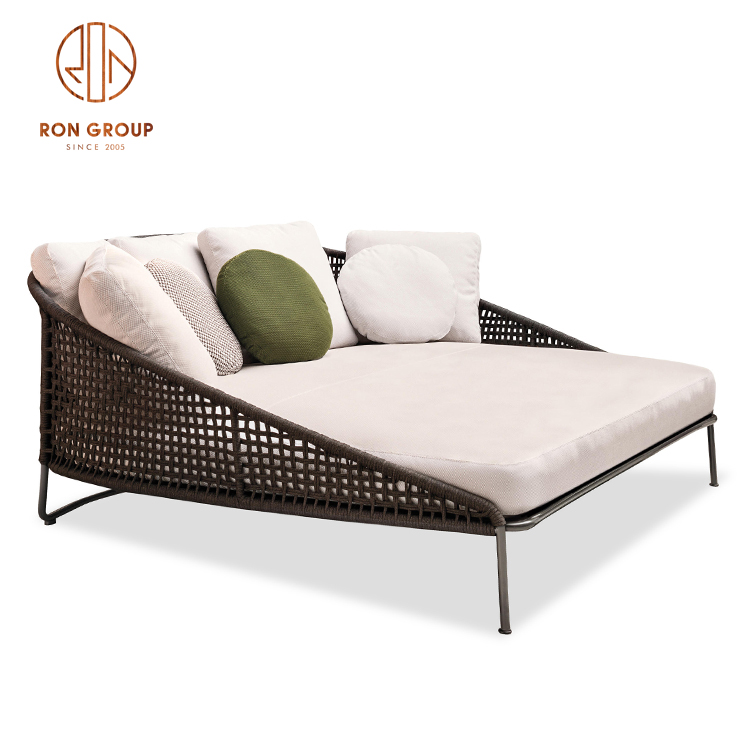 Hotels & resorts luxury high quality double seat sofa rattan outdoor sofa