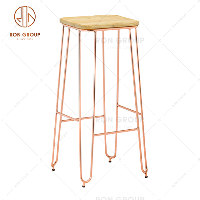 Wholesale Steel Wood Square Seat Bar Stool Chair