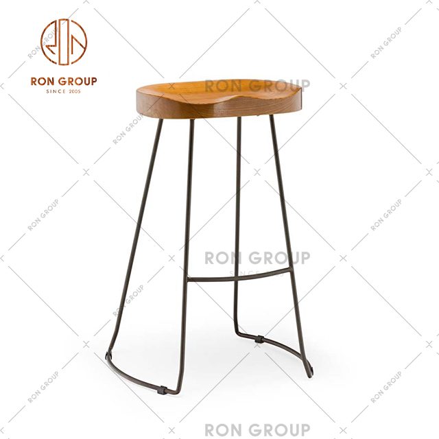 Factory Vintage Industrial Rustic Metal Iron Base Elm Top Wooden Seat Bar Stool Chair