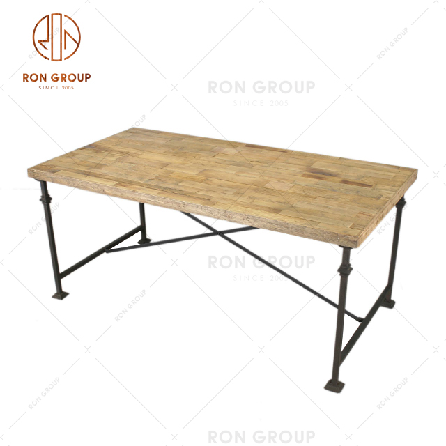 Commercial wholesale furniture with nature wooden top and metal frame for restaurant ,indoor ,and party event use