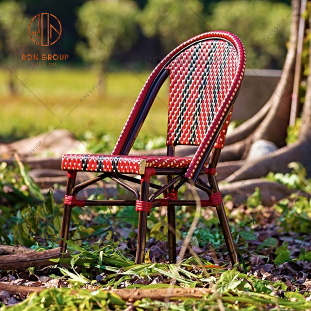 Weaving method of rattan chair